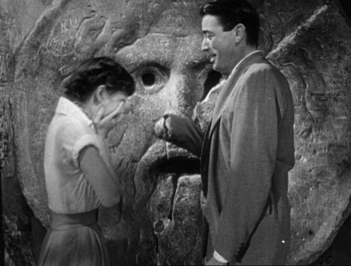 Audrey Hepburn and Gregory Peck at the Mouth of Truth Roman Holiday trailer